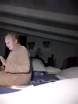 divinaerotica online show from 12-04-25, 07:11