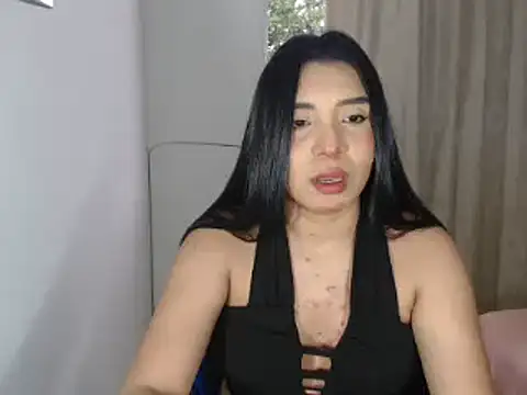 Snapshot of Antoneella_vz chatting on 03-05-25, 09:48 Antoneella vz online show from 03-05-25, 09:48