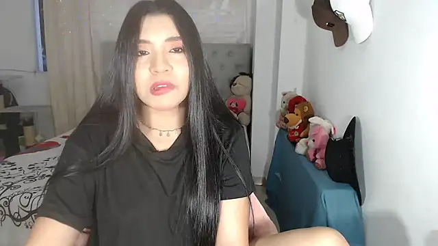 Snapshot of Antoneella_vz chatting on 03-21-25, 11:12 Antoneella vz online show from 03-21-25, 11:12