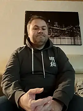 Pourleplasirs online show from 02-20-25, 09:42