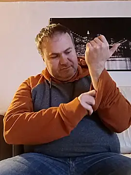 Pourleplasirs online show from 03-09-25, 10:30