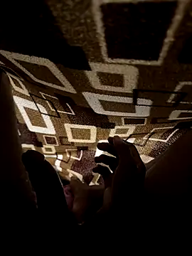 jhonnes  online show from 12-15-25, 02:05