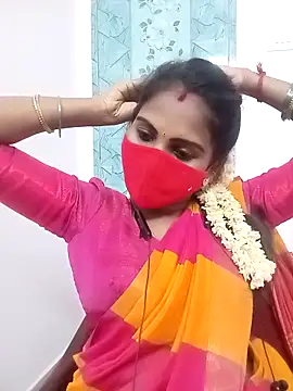 Snapshot of Tamil_roja17 chatting on 05-08-26, 06:02 Tamil roja17 online show from 05-08-26, 06:02