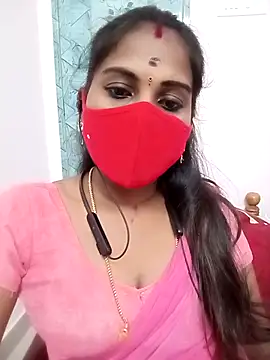Snapshot of Tamil_roja17 chatting on 05-09-26, 06:13 Tamil roja17 online show from 05-09-26, 06:13