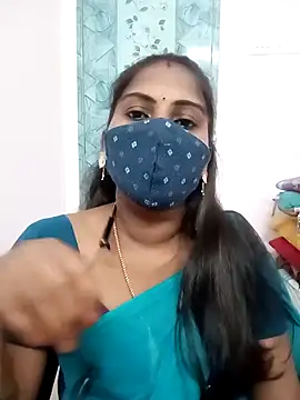 Snapshot of Tamil_roja17 chatting on 05-10-26, 11:15 Tamil roja17 online show from 05-10-26, 11:15