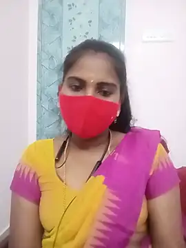 Snapshot of Tamil_roja17 chatting on 05-14-26, 03:13 Tamil roja17 online show from 05-14-26, 03:13