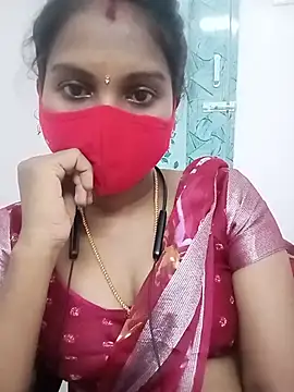 Snapshot of Tamil_roja17 chatting on 05-22-26, 01:24 Tamil roja17 online show from 05-22-26, 01:24