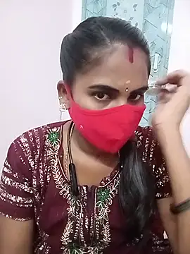 Snapshot of Tamil_roja17 chatting on 05-31-26, 10:44 Tamil roja17 online show from 05-31-26, 10:44
