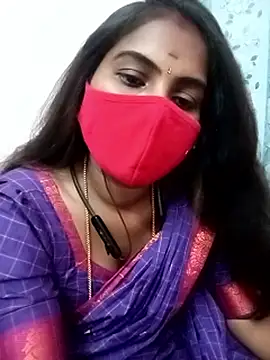 Snapshot of Tamil_roja17 chatting on 06-11-26, 03:04 Tamil roja17 online show from 06-11-26, 03:04