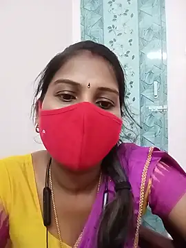Snapshot of Tamil_roja17 chatting on 06-14-26, 02:46 Tamil roja17 online show from 06-14-26, 02:46