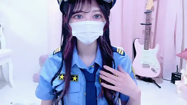 Snapshot of Megu-mimi chatting on 10-29-25, 04:42 Megu-mimi online show from 10-29-25, 04:42