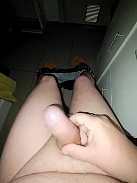 Usame como quieras online show from 10-22-25, 02:12