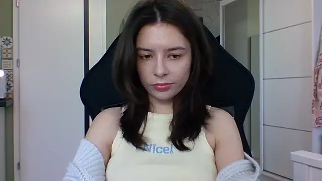 LariceSexy online show from 12-14-25, 01:27