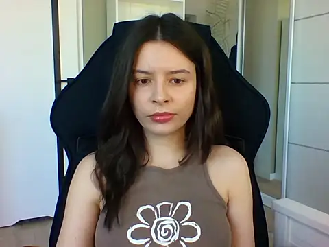 LariceSexy online show from 04-01-26, 12:28