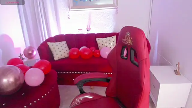 Snapshot of miss_isabella_m chatting on 03-21-25, 01:12 miss isabella m online show from 03-21-25, 01:12