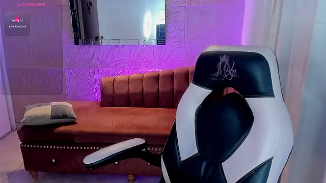 Snapshot of miss_isabella_m chatting on 02-03-26, 12:54 miss isabella m online show from 02-03-26, 12:54