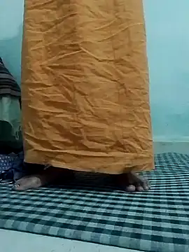 Snapshot of saaniya chatting on 03-05-25, 08:54 saaniya online show from 03-05-25, 08:54