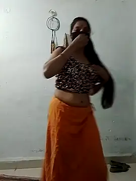 Snapshot of saaniya chatting on 03-10-25, 05:50 saaniya online show from 03-10-25, 05:50