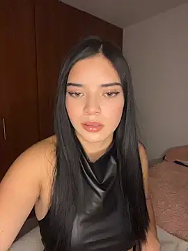 eileensophi online show from 06-27-26, 04:39