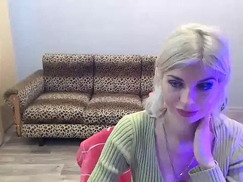 SexyBeatriice online show from 12-17-25, 07:25