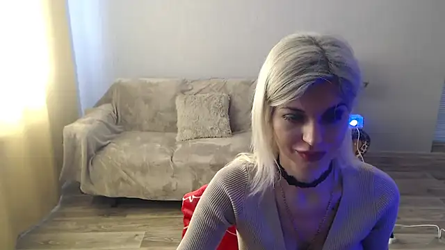 SexyBeatriice online show from 03-13-26, 07:26