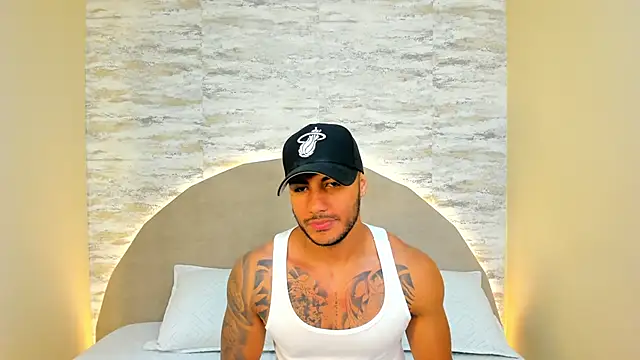 lennox ray online show from 02-20-25, 03:19