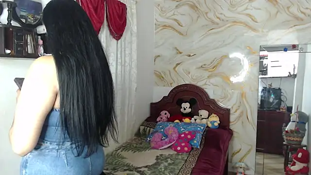 Snapshot of kendall_morry chatting on 10-26-25, 03:45 kendall morry online show from 10-26-25, 03:45