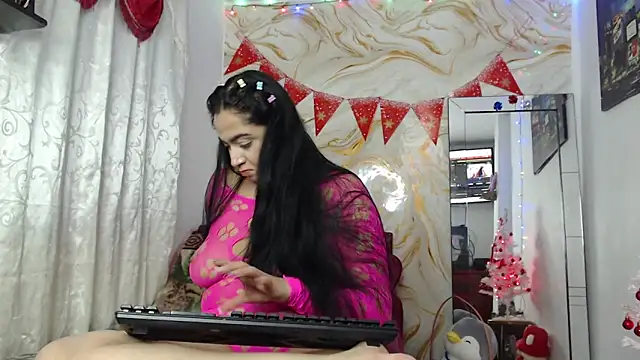 Snapshot of kendall_morry chatting on 01-16-26, 04:49 kendall morry online show from 01-16-26, 04:49