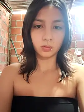 Maiden-Hot online show from 12-22-25, 07:11