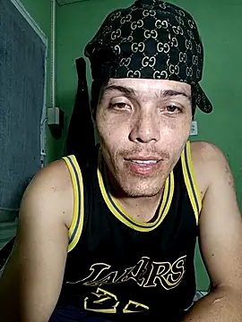 Snapshot of JapeDoBryan chatting on 02-18-25, 06:04 JapeDoBryan online show from 02-18-25, 06:04