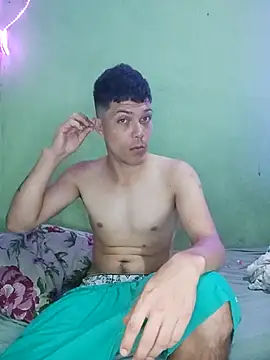 Snapshot of JapeDoBryan chatting on 10-03-25, 10:01 JapeDoBryan online show from 10-03-25, 10:01