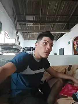 Snapshot of JapeDoBryan chatting on 10-08-25, 07:00 JapeDoBryan online show from 10-08-25, 07:00