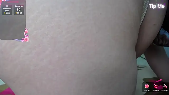 Snapshot of Alinna_addas_03 chatting on 03-15-25, 02:03 Alinna addas 03 online show from 03-15-25, 02:03