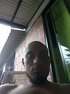 Snapshot of Jean18060 chatting on 10-06-25, 10:40 Jean18060 online show from 10-06-25, 10:40