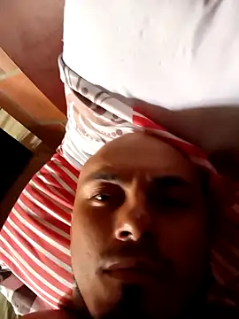 Snapshot of Jean18060 chatting on 02-24-26, 04:49 Jean18060 online show from 02-24-26, 04:49