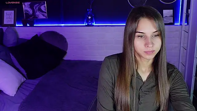 CharmBianca online show from 02-19-25, 08:44