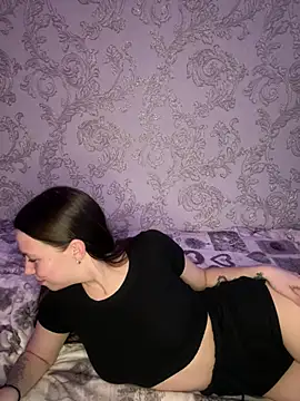 Snapshot of Arielle_Swan chatting on 02-27-25, 03:26 Arielle Swan online show from 02-27-25, 03:26