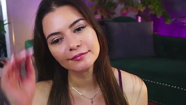 Snapshot of Midnight_Seduction chatting on 02-06-25, 11:43 Midnight Seduction online show from 02-06-25, 11:43