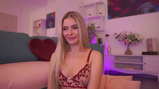 Snapshot of Midnight_Seduction chatting on 03-06-26, 07:21 Midnight Seduction online show from 03-06-26, 07:21