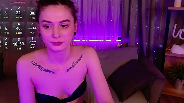 Snapshot of AnTikaMy chatting on 02-06-25, 10:59 AnTikaMy online show from 02-06-25, 10:59