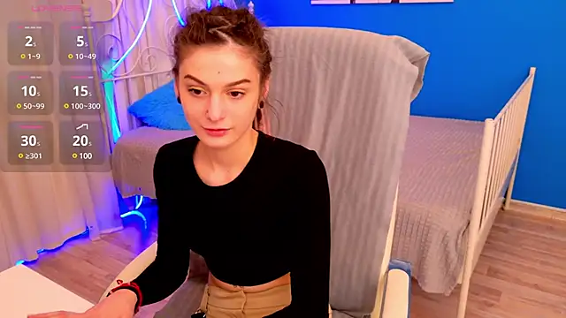 Snapshot of AnTikaMy chatting on 02-27-25, 08:17 AnTikaMy online show from 02-27-25, 08:17