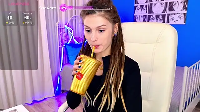 Snapshot of AnTikaMy chatting on 11-28-25, 08:33 AnTikaMy online show from 11-28-25, 08:33