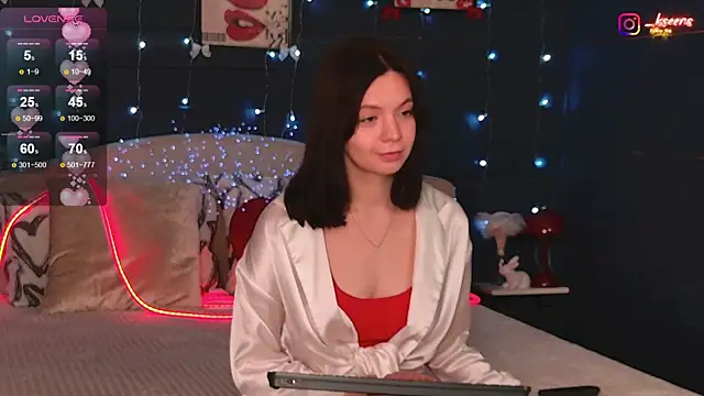 Eseensia online show from 01-16-26, 02:59