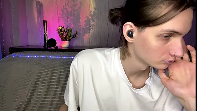 amandatalk online show from 02-24-25, 08:27