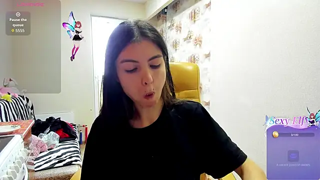 ErlinaBuoy online show from 07-17-26, 06:31