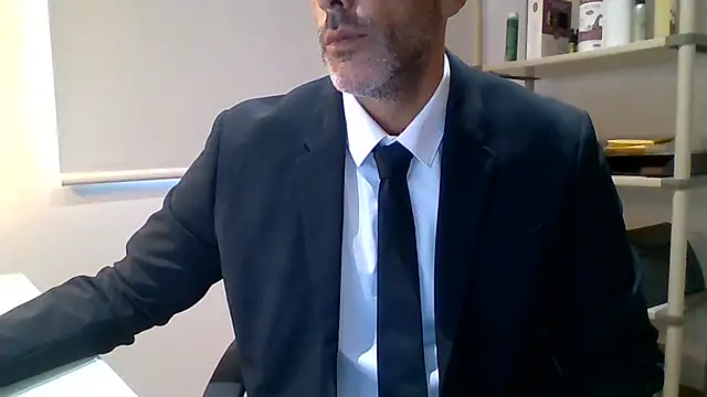 66MA69 online show from 07-31-26, 07:41