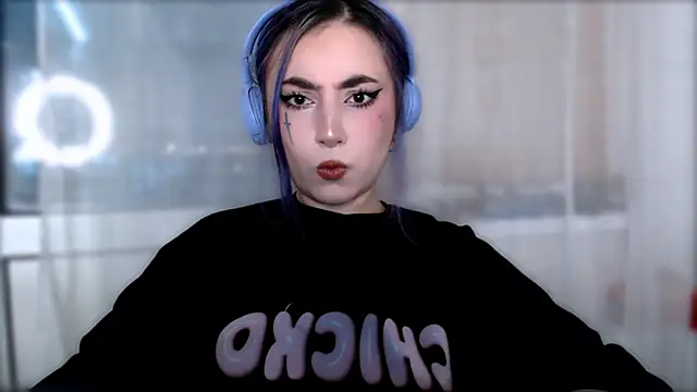 purplewitch online show from 11-20-25, 08:30