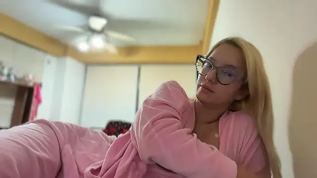 Mermaid-hana online show from 02-22-26, 10:14