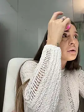 Anya-Ray online show from 02-10-25, 11:57