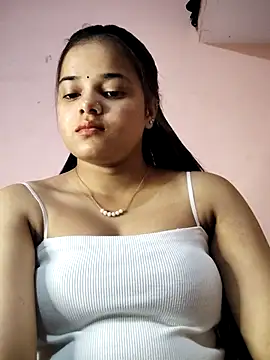 Snapshot of RAYI_123 chatting on 05-06-26, 05:57 RAYI 123 online show from 05-06-26, 05:57